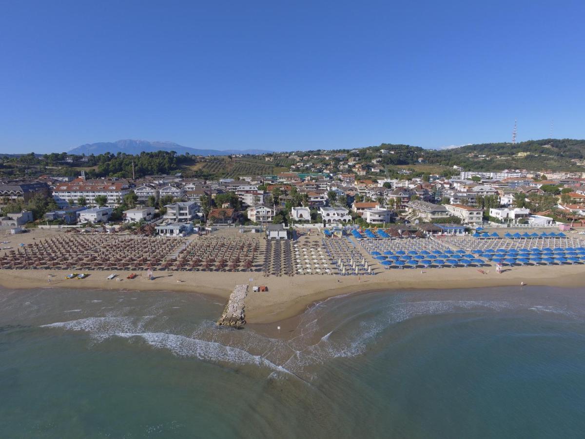 Hotel Diamante Francavilla Al Mare Exterior foto