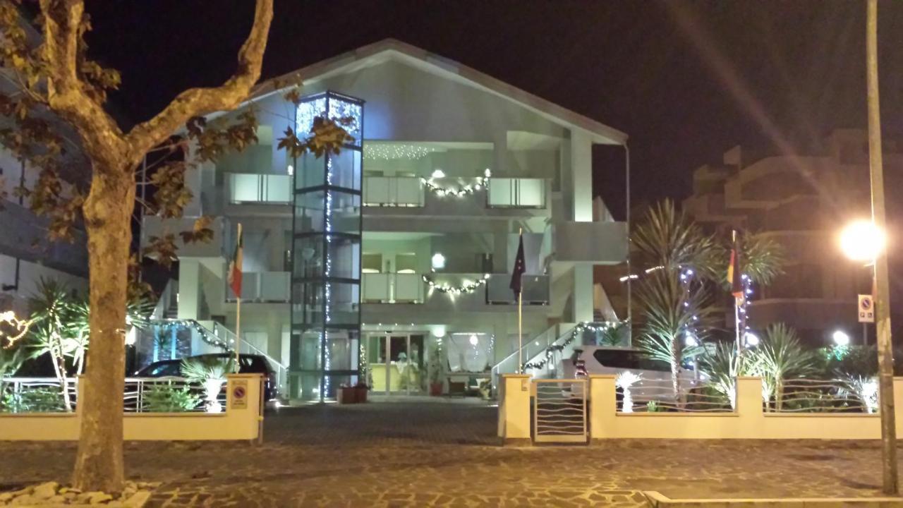 Hotel Diamante Francavilla Al Mare Exterior foto